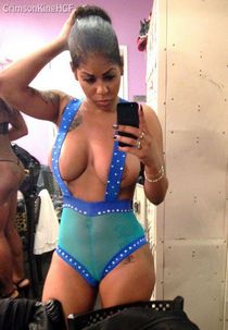 onlyfans nudes