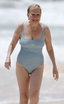 Nude Hairy Women Over 40
